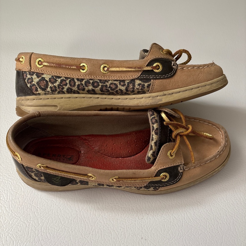 Sperry Women's Size 7M Top Sider Angelfish Leopard print Sparkle Boat shoe Tan